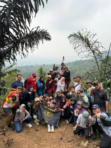 Trekking Ringan Kebun